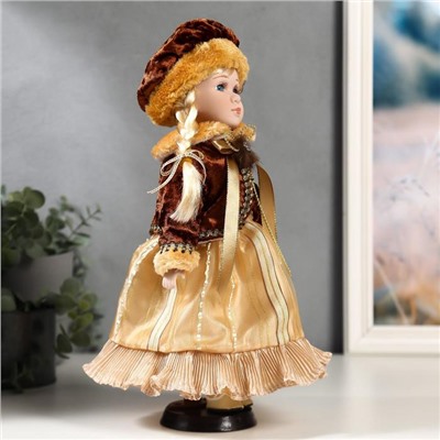 Кукла коллекционная керамика "Лида в золотом платье и бархатной шубке" 30 см