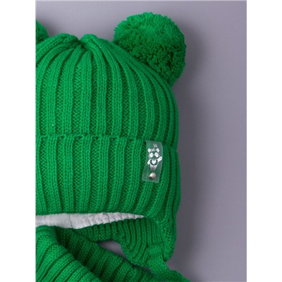 Шапка вязаная для девочки с двумя бубонами на завязках, нашивка Hi панда + снуд, зеленый
