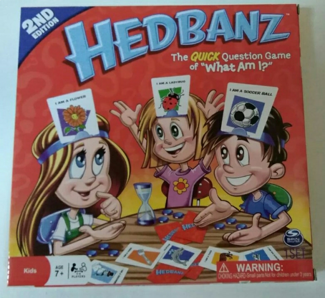 Как называется игра слово на лбу. Hedbanz игра. Игра с карточками на лбу для детей. Игра Hedbanz 2. Hedbanz Угадай кто ты игра.