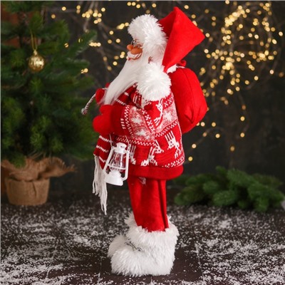 Дед Мороз "В полосатом шарфе и с фонариком" 44 см, бело-красный