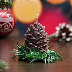 Свеча новогодняя "Шишка с еловым декором", коричневая, 7см