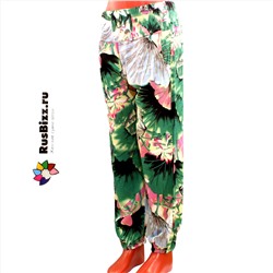 Рост 160-170. Размер 42-48. Легкие летние штаны Bali из бамбукового волокна с оригинальным принтом.