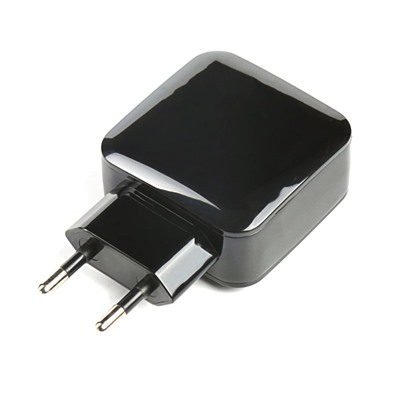 Сетевое зарядное устройство Jet.A, USB, 3.1 А, чёрное