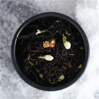 Чай чёрный в тубусе «Волшебство внутри», жасмин, 100 г