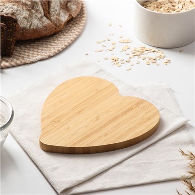 Блюдо для подачи Доляна «Сердце», 19,5×19,5×1,3 см, бамбук