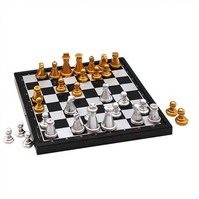 Игра настольная, магнитная Шахматы 33 предмета