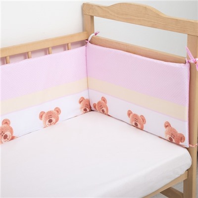 Бортики в кроватку "Любопытный мишка ", цвет розовый