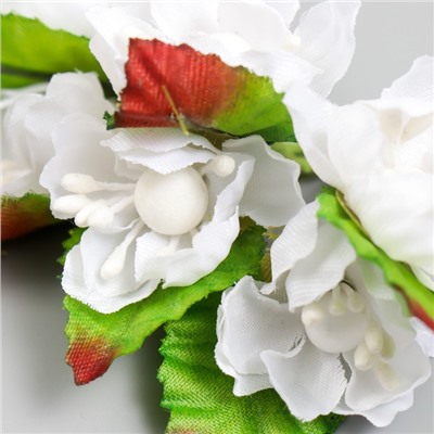 Цветы для декорирования "Циния" 1 букет=6 цветов 9 см белый