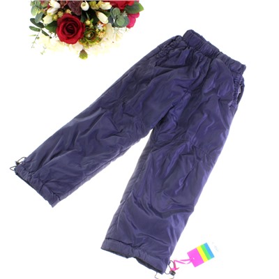 Рост 106-110. Утепленные детские штаны с подкладкой из полиэстера Federlix пурпурно-дымчатого цвета.
