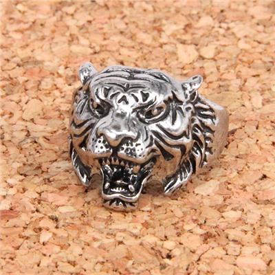 KL031-10 Кольцо Тигр, размер 10 (19,9мм), цвет серебр.