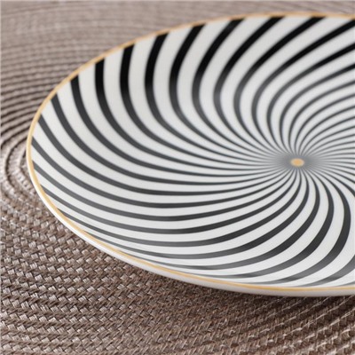 Тарелка десертная «Спираль», d=20,5 см, цвет чёрный