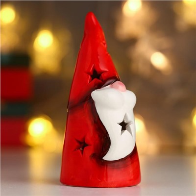 Сувенир керамика свет "Дедушка Мороз, красный кафтан и колпак, звёздочки" 12,5х5,5х5,5 см