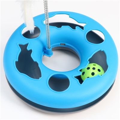 Игрушка для кошек "Загадочный круг - Рыбки", мышь на пружине и шарик, 23 х 7 см, синяя/белая   79161