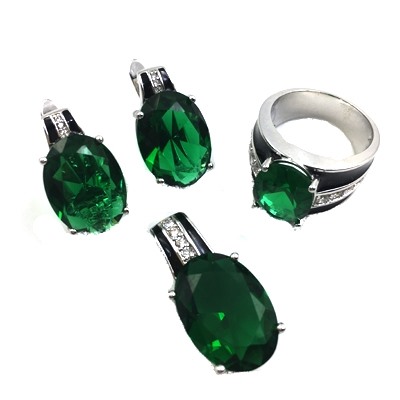 Набор серьги,кольцо, подвеска циркон зеленый позолоченный