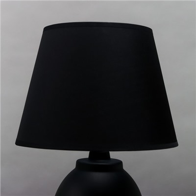 Настольная лампа 16772/1BK E14 40Вт черный 13,5х13,5х39 см