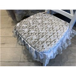 Сидушка подушка на стул с кружевом 1050-14