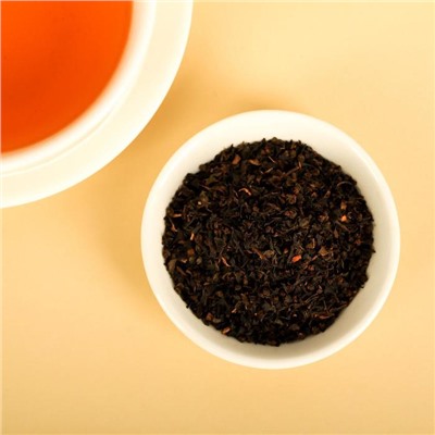 Чай чёрный BOOS GIRL в косметичке, вкус: лесная ягода, 100 г.