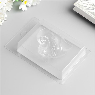 Пластиковая форма для мыла "Мамочке" 7,5х6х1,5 см