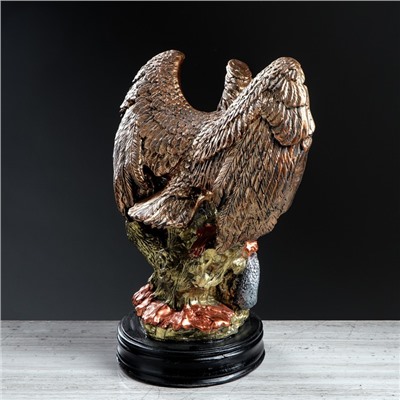 Статуэтка "Орёл огромный со змеёй", бронзовая, гипс, 43 см