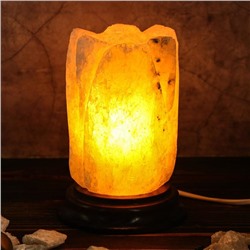 Соляная лампа "Тюльпан малый", цельный кристалл, 15 см, 1.5 кг