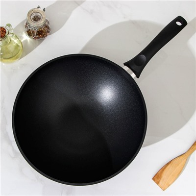 Сковорода-Wok «Традиция», 3 л, d=28 см, пластиковая ручка, антипригарное покрытие, цвет чёрный