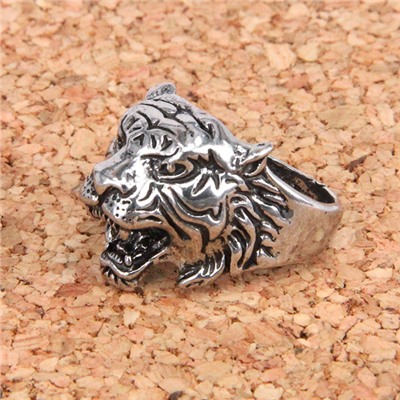 KL031-10 Кольцо Тигр, размер 10 (19,9мм), цвет серебр.