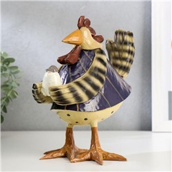 Сувенир полистоун "Курица в сарафане, с яйцом" 20,5х18,5х13,5 см