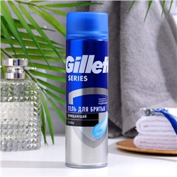 Гель для бритья Gillette Series 3x Sensitiv очищяющий с углем, 200 мл