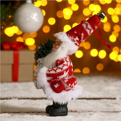 Дед Мороз "В красной шубке с серебристым мешком" 10х14 см
