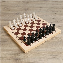 Шахматы гроссмейстерские (доска дерево 43х43 см, фигуры пластик, король h=10.5 см)