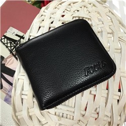 Стильный мужской кошелёк Suare из эко-кожи чёрного цвета.