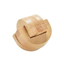 Деревянная головоломка Rubber wood ring interlocking