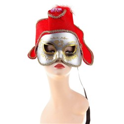Карнавальная маска со шляпой