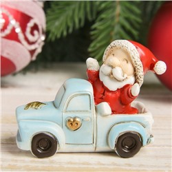 Сувенир полистоун "Дед Мороз на машине"  5х3х5,5 см