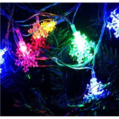 Рождественская гирлянда "Снежинки" 4,5 м (28 лампочек) цветная