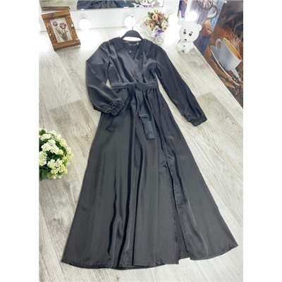 Длинное платье на запах с поясом Чёрное K115