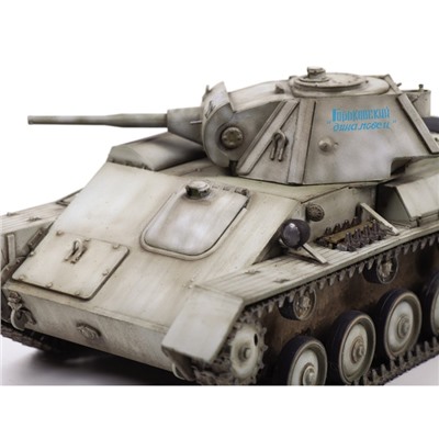 Сборная модель «Советский легкий танк Т-70Б»