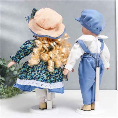 Кукла коллекционная парочка "Аня и Толя, наряды розочки на синем" набор 2 шт 30 см