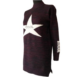Размер единый 42-46. Теплый женский свитер-туника Star_Dust темно-сливового цвета с нашивкой "звезда".