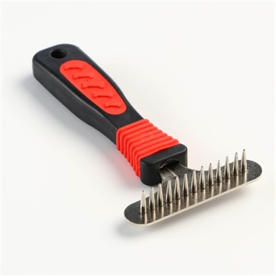 Расчёска-грабли с конусообразными зубьями, нескользящая ручка, 8 х 15,5 см , чёрно-красная