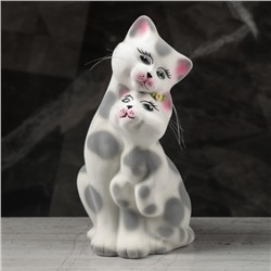 Копилка "Герда с котёнком" средняя, флок, белый леопард