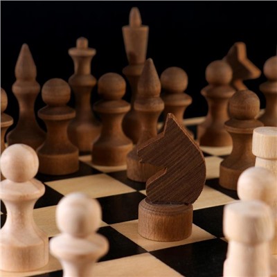 Шахматы "Основа" (доска дерево 29х29 см,фигуры дерево, король h=7.2 см, пешка h=4.5 см)