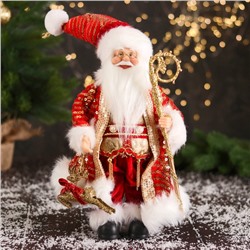 Дед Мороз "В костюмчике с блеском и пуговками" 32 см, красно-золотой