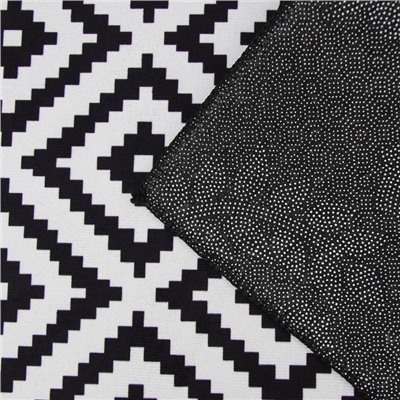 Набор ковриков для ванны и туалета Доляна «Грета», 2 шт: 50×80, 40×50 см, цвет чёрно-белый