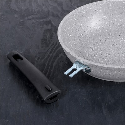 Набор кухонной посуды «Мраморная №4», крышка, съёмная ручка, антипригарное покрытие, цвет светлый мрамор