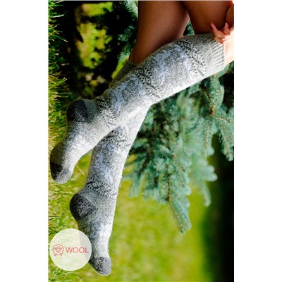 Бабушкины носки, Женские шерстяные гольфы с оленями - прекрасный подарок близким!