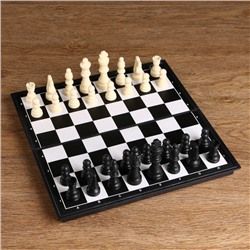 Игра настольная "Шахматы", доска пластик 31х31 см, король 8 см, пешка 3,8 см