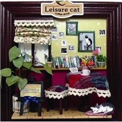 Кукольный домик в рамке Leisure cat