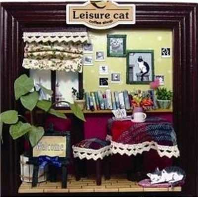 Кукольный домик в рамке Leisure cat