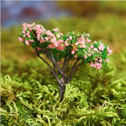 Миниатюра кукольная, набор 2 шт «Дерево» размер 1 шт: 2×2×6,5 см, цвет зелёный с розовым